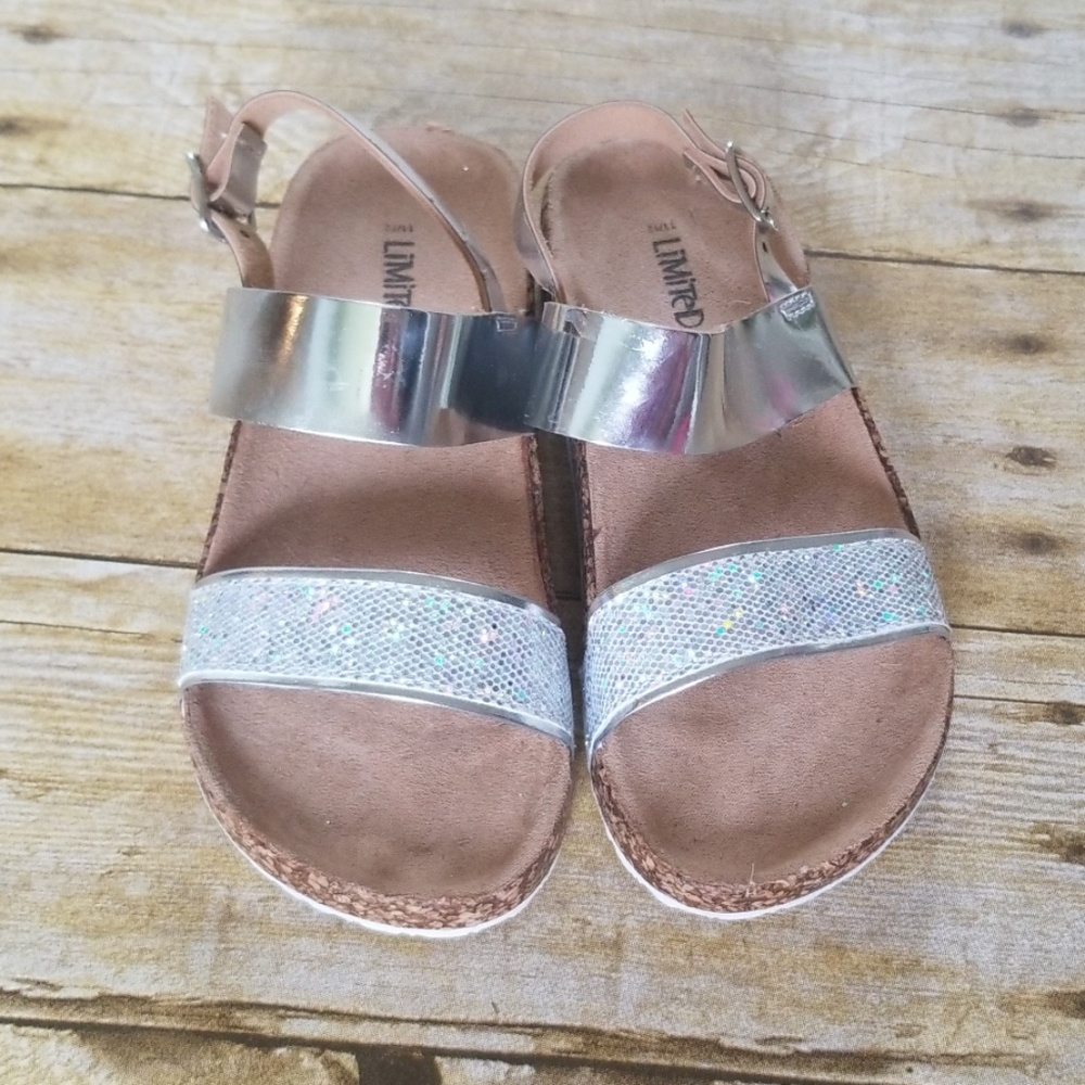 Little Girls Shiny Metallic Sandals
